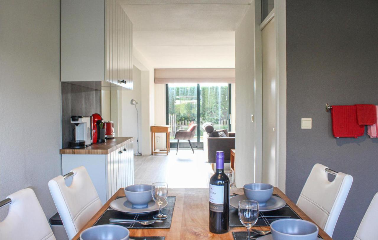 Stunning Home In Breskens With Kitchen Eksteriør billede