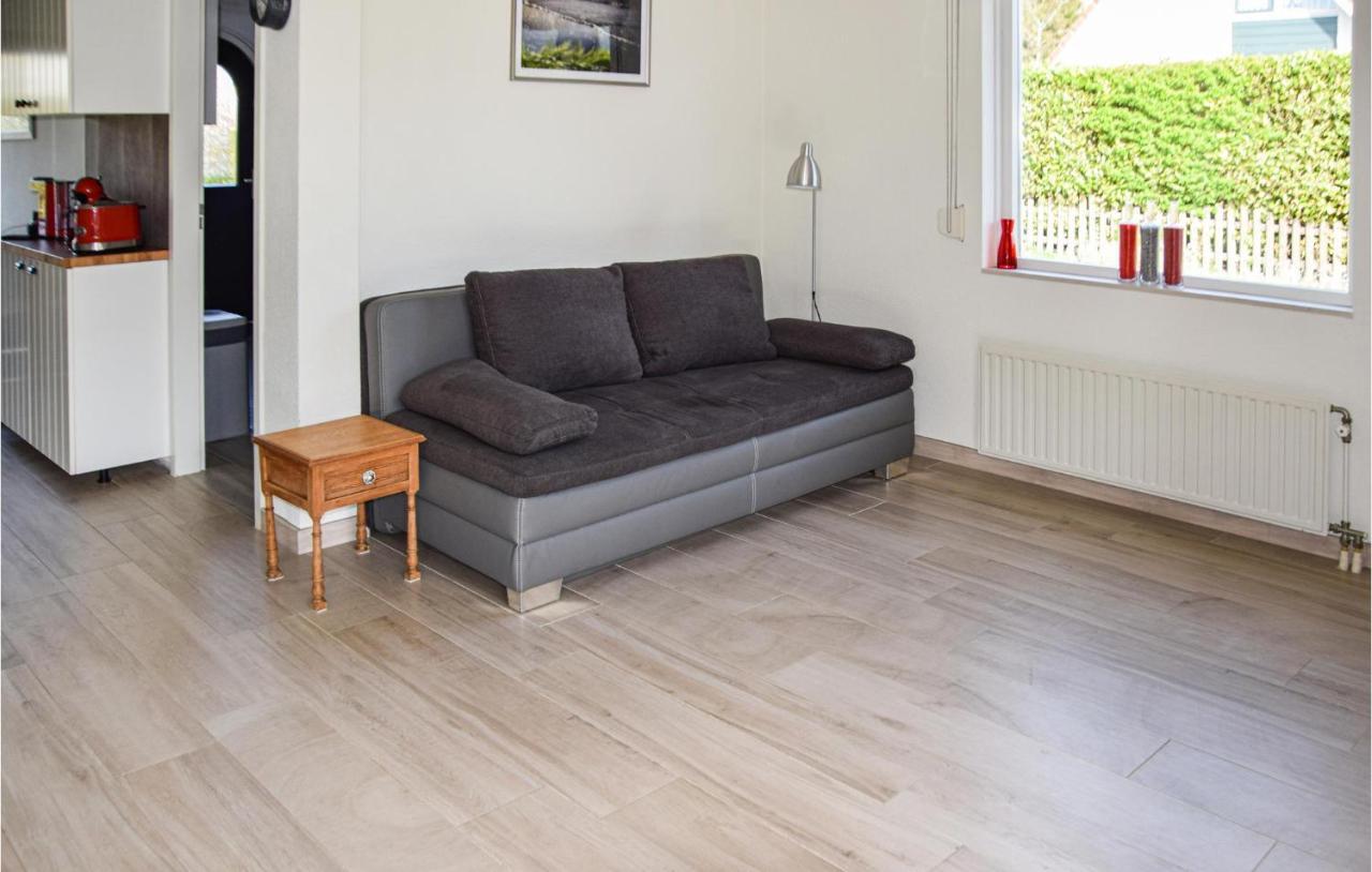 Stunning Home In Breskens With Kitchen Eksteriør billede